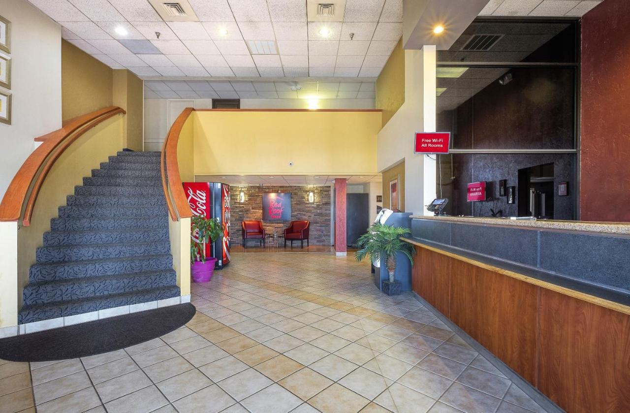 Red Roof Inn & Suites Cleveland - Elyria Eksteriør bilde