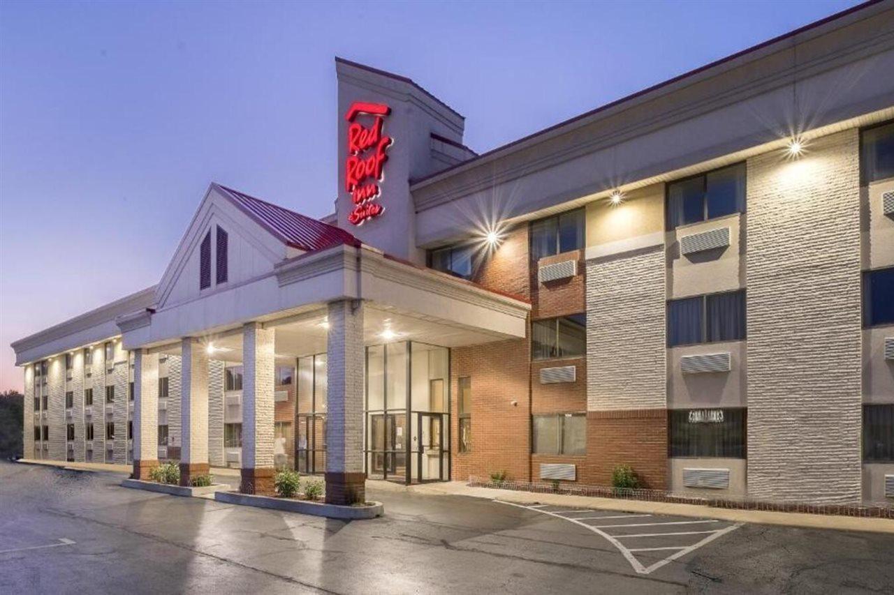 Red Roof Inn & Suites Cleveland - Elyria Eksteriør bilde