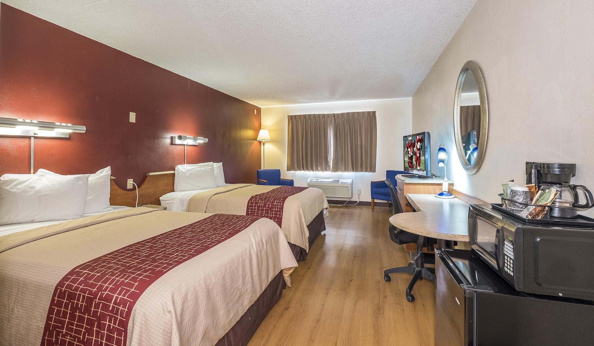 Red Roof Inn & Suites Cleveland - Elyria Eksteriør bilde
