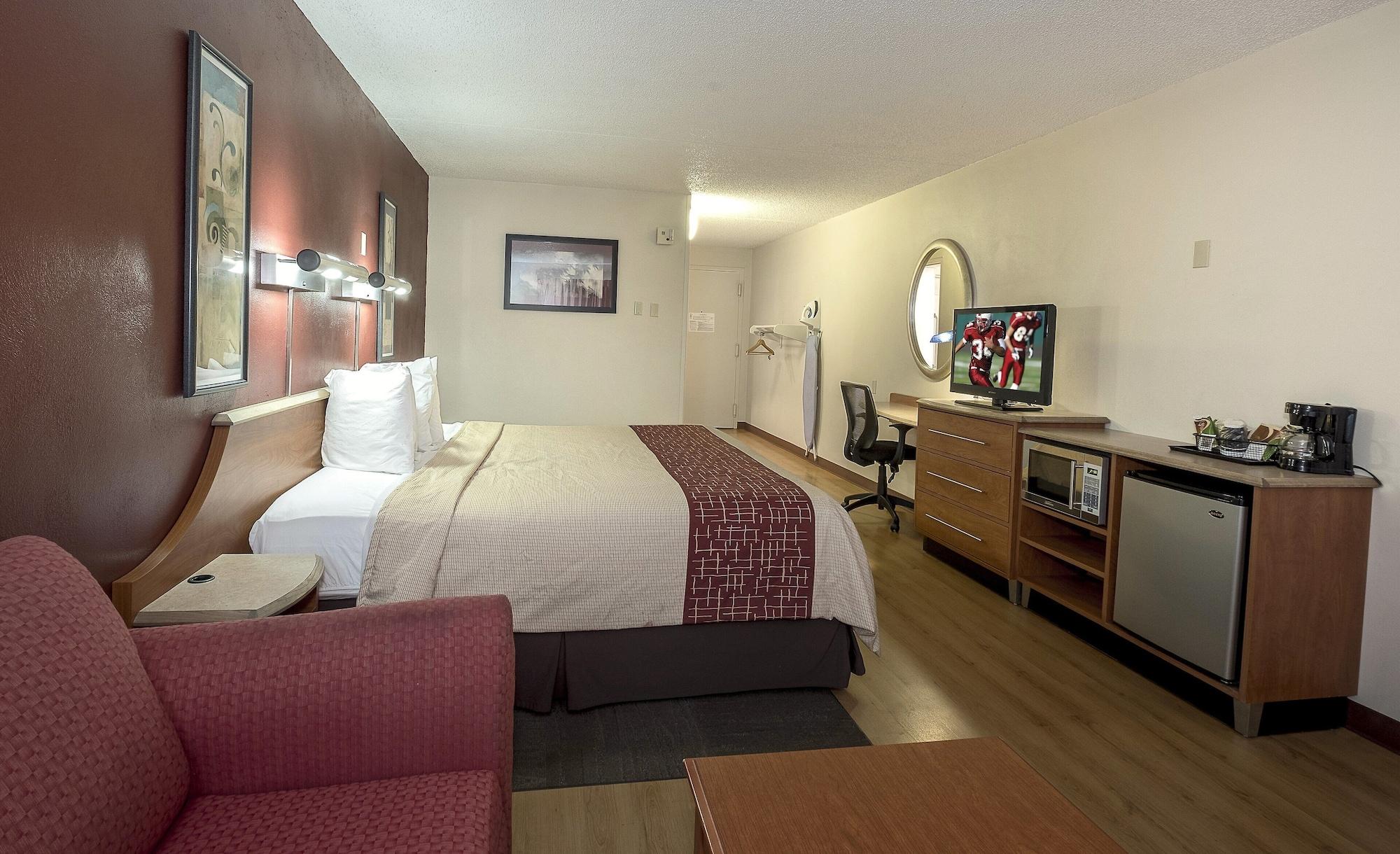 Red Roof Inn & Suites Cleveland - Elyria Eksteriør bilde