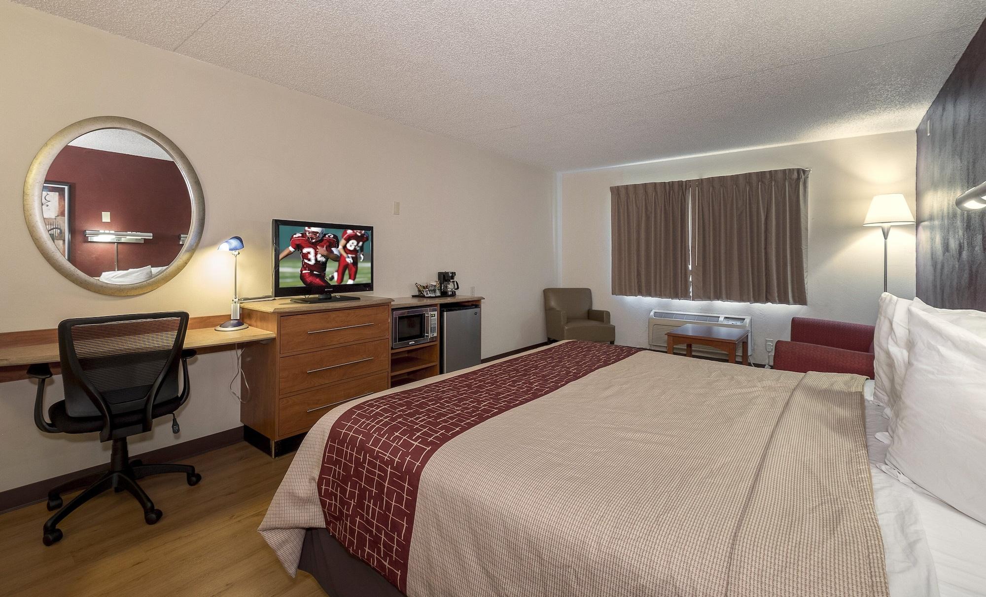 Red Roof Inn & Suites Cleveland - Elyria Eksteriør bilde