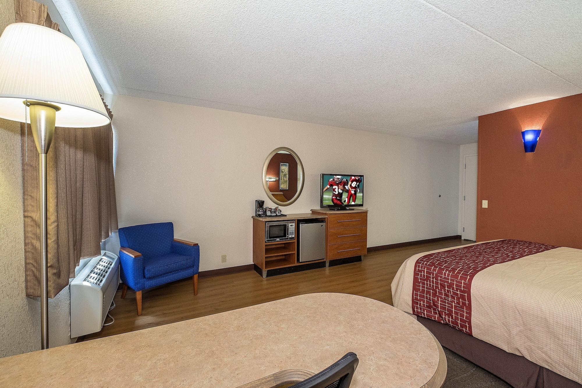 Red Roof Inn & Suites Cleveland - Elyria Eksteriør bilde