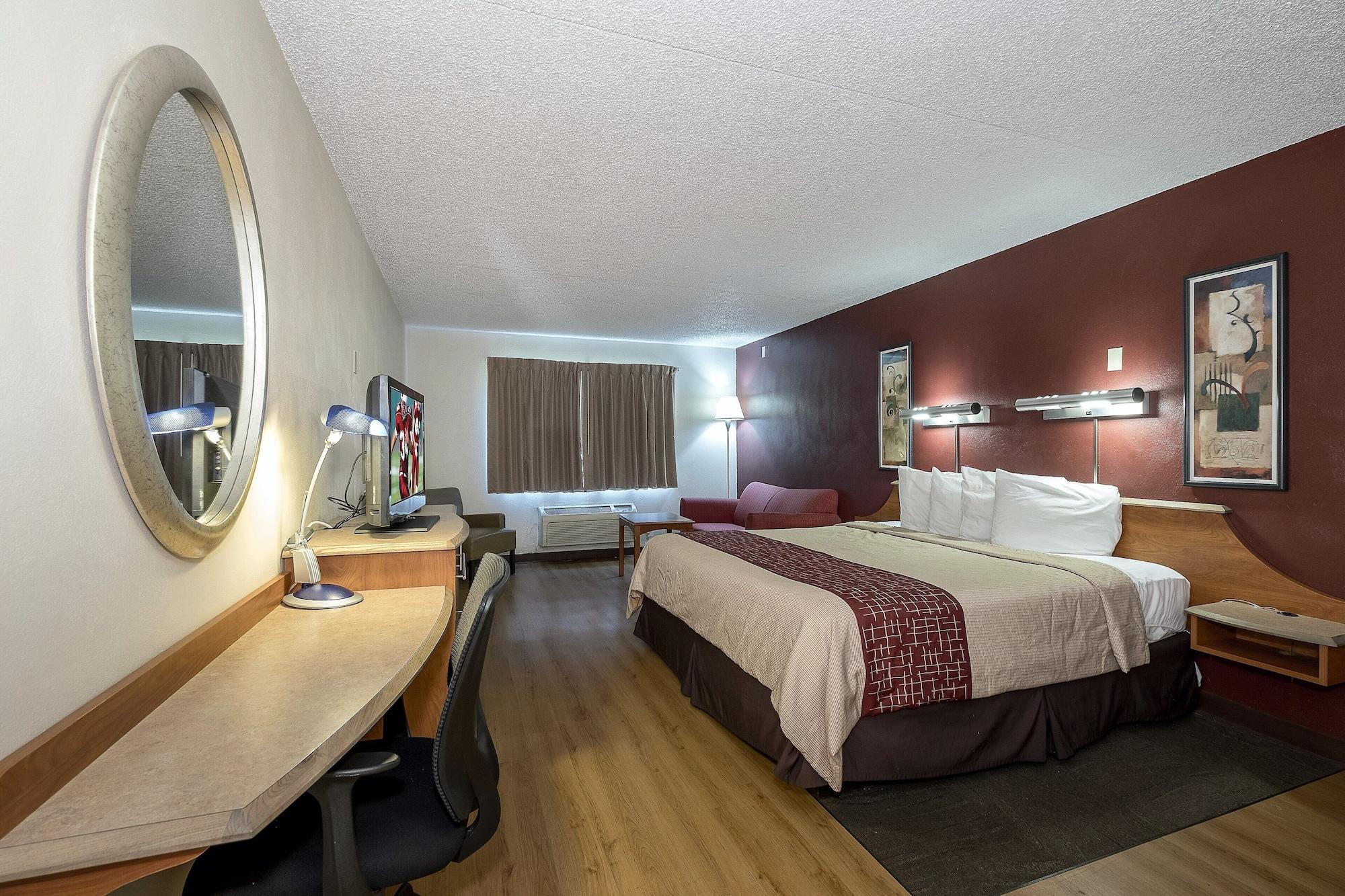 Red Roof Inn & Suites Cleveland - Elyria Eksteriør bilde